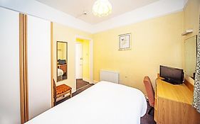 The Sherwood Palm Hotel, Torquay Beach